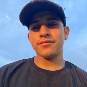 Meet your Posher, Juan